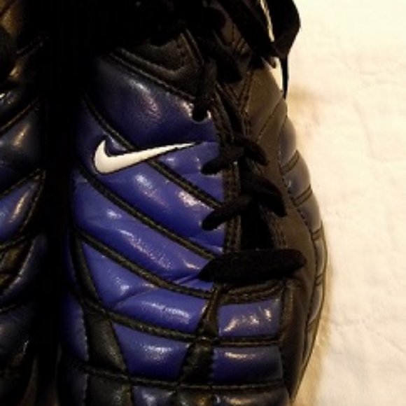 NIKE Zoom Air Women's runner shoes, Size 8 - Picture 6 of 12